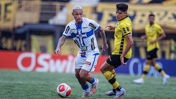 Experiente, Neilton chegou ao Netuno nesta temporada