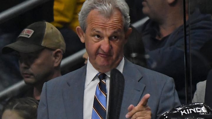 Apr 2, 2017; Los Angeles, CA, USA; Los Angeles Kings head coach Darryl Sutter makes a point in the first period of the game against the Arizona Coyotes at Staples Center. Mandatory Credit: Jayne Kamin-Oncea-Imagn Images