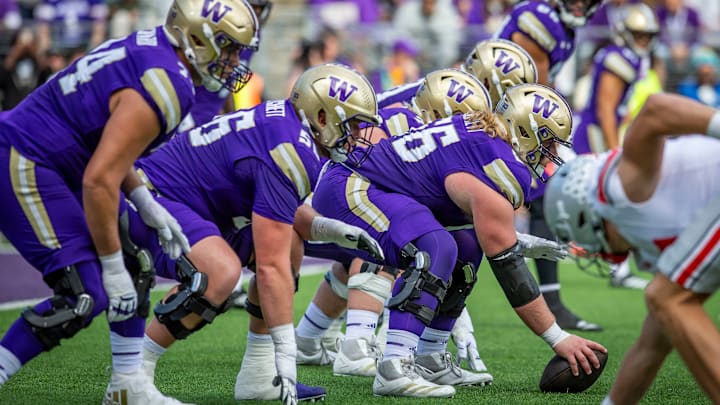 Landen Hatchett prepares to snap the football against Ohio State.