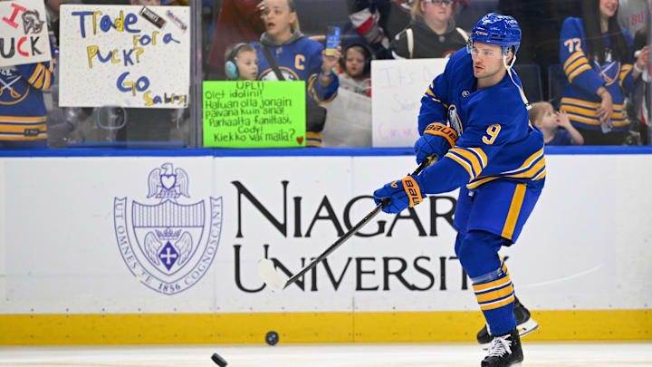 Winnipeg Jets v Buffalo Sabres