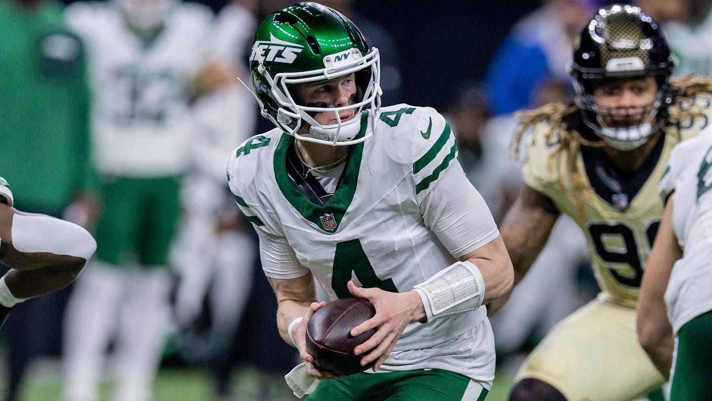 Bailey Zappe vs Connor Cook: Which QB do the Jets Cut After Drafting Cade Klubnik