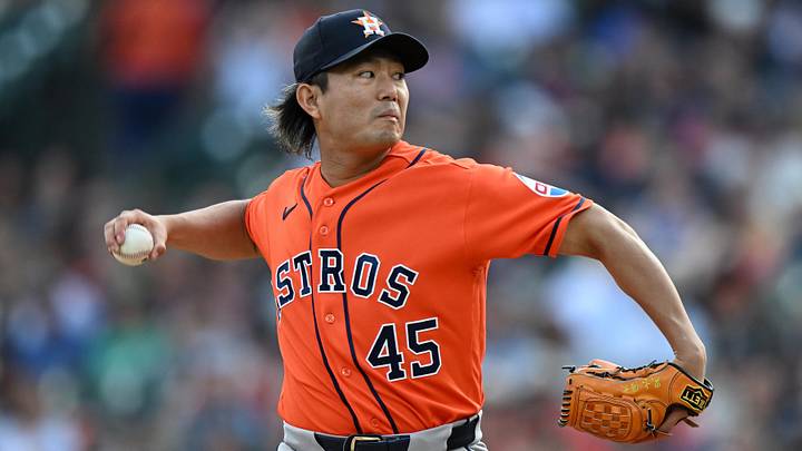 Jun 25, 2026; Detroit, Michigan, USA; Houston Astros starting pitcher Tatsuya Imai (45) throws a pitch against the Detroit Tigers in the first inning at Comerica Park. Mandatory Credit: Lon Horwedel-Imagn Images
