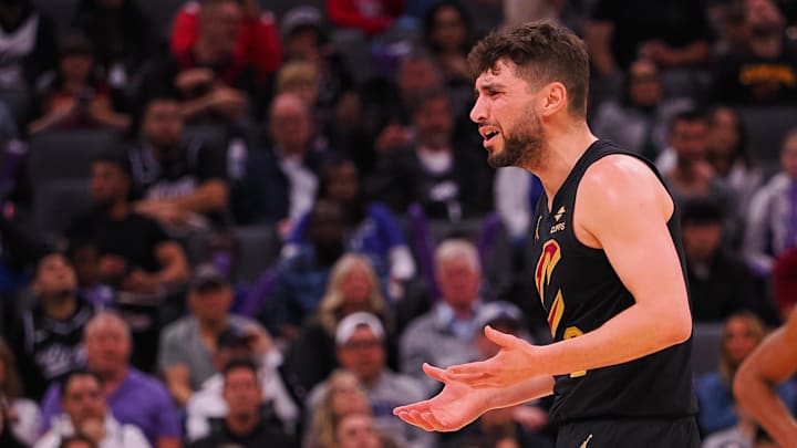 The Cavaliers are road favorites in Phoenix on Friday night. The Cavaliers are road favorites in Phoenix on Friday night.