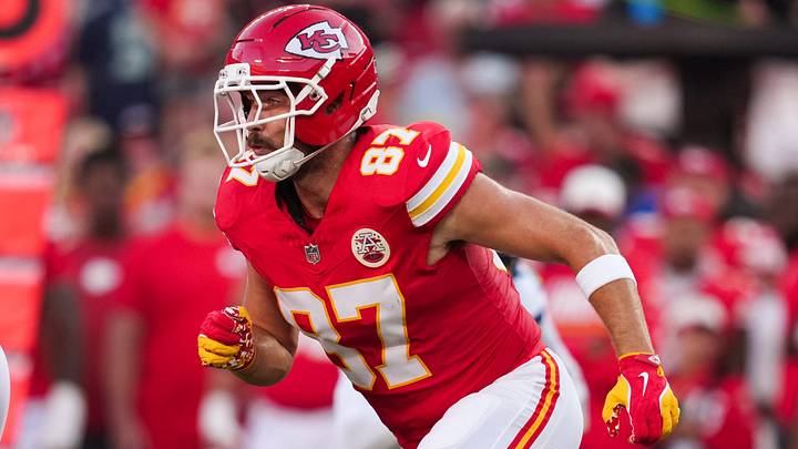 Aug 28, 2026; Kansas City, Missouri, USA; Kansas City Chiefs tight end Travis Kelce (87) runs a route during the first half against the Seattle Seahawks at Arrowhead Stadium. Mandatory Credit: Jay Biggerstaff-Imagn Images