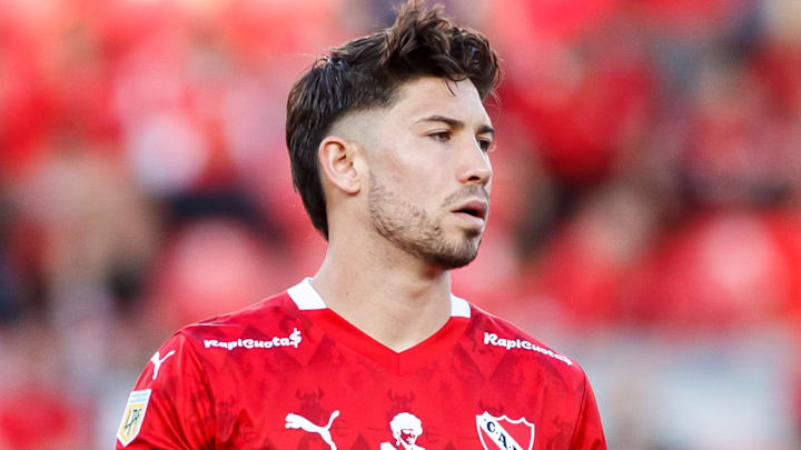 Felipe Loyola, do Independiente, interessa ao Peixe