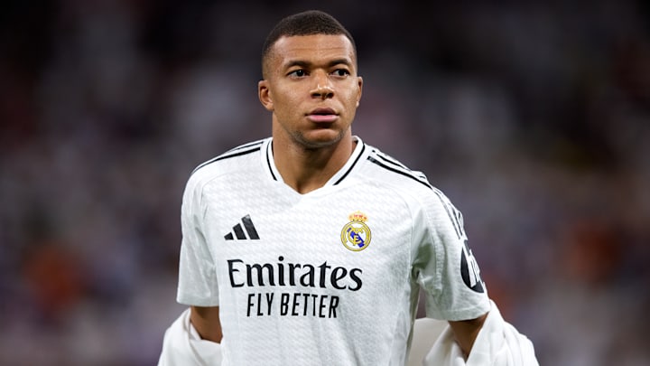 Kylian Mbappé démarre la rencontre face au Celta de Vigo ce samedi soir.