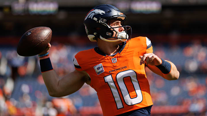 Los Angeles Chargers v Denver Broncos
