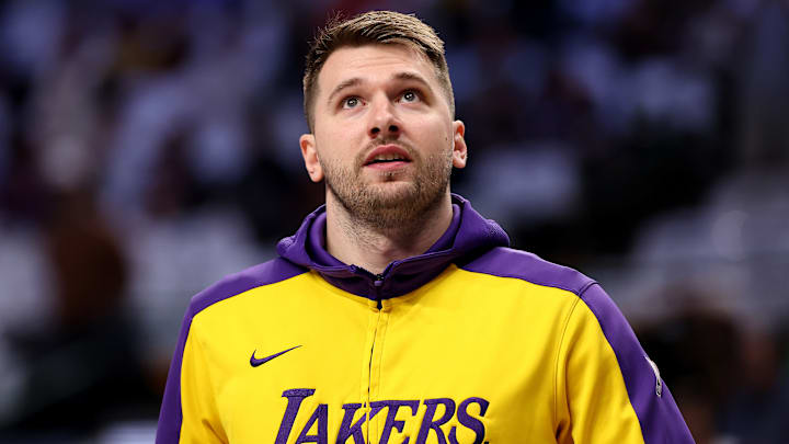 Los Angeles Lakers v Dallas Mavericks