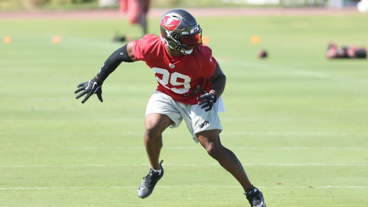Jun 11, 2025; Tampa, FL, USA; Tampa Bay Buccaneers safety Christian Izien (29) work out at One Buc Place. Mandatory Credit: Kim Klement Neitzel-Imagn Images Jun 11, 2025; Tampa, FL, USA; Tampa Bay Buccaneers safety Christian Izien (29) work out at One Buc Place. Mandatory Credit: Kim Klement Neitzel-Imagn Images