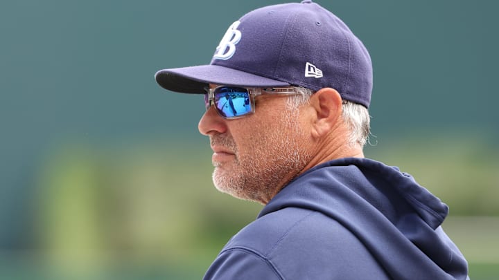 Apr 18, 2026; Pittsburgh, Pennsylvania, USA;  Tampa Bay Rays manager Kevin Cash (16) looks on during batting practice against the Pittsburgh Pirates at PNC Park.