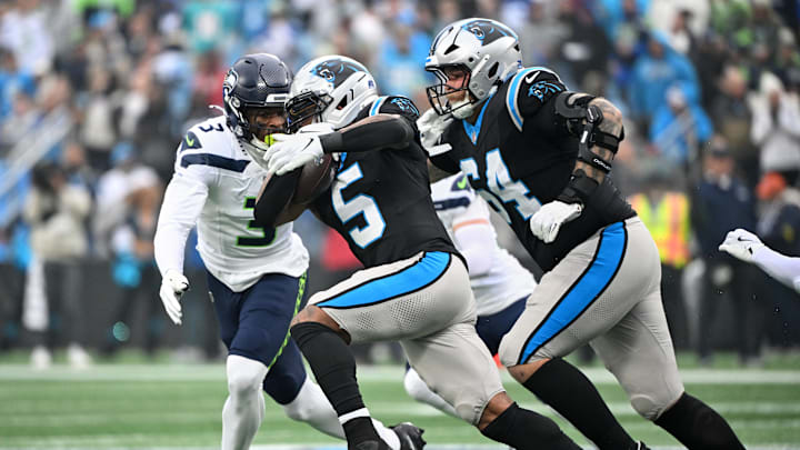 Carolina Panthers running back Rico Dowdle (5) runs the ball against Seattle Seahawks 