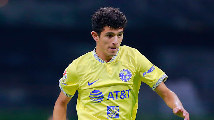 Francisco Manuel García Flores es parte de las fuerzas básicas de América y porta el dorsal #200