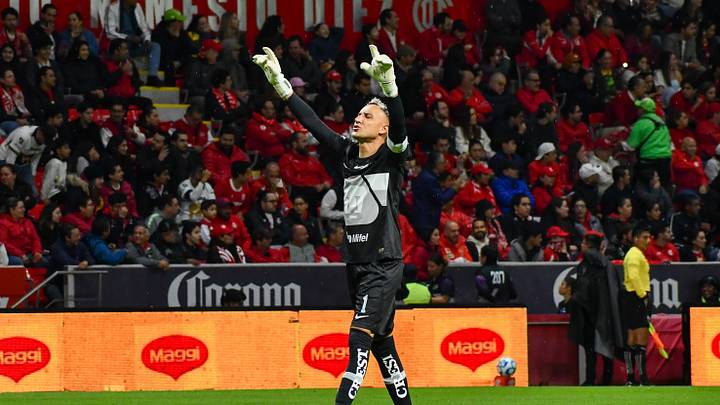 Keylor Navas se ha convertido en un líder dentro y fuera de la cancha con los Pumas de la UNAM. Keylor Navas se ha convertido en un líder dentro y fuera de la cancha con los Pumas de la UNAM.