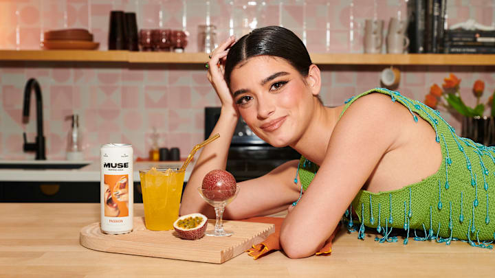MyMuse Passion beverage with Dixie D'Amelio