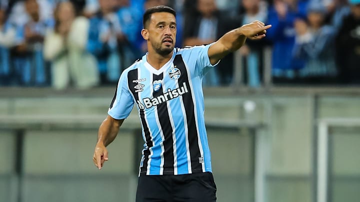Lateral foi titular pela terceira vez desde que retornou ao Grêmio 