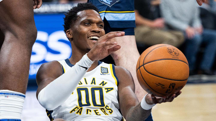 Oct 14, 2024; Indianapolis, Indiana, USA; Indiana Pacers guard Bennedict Mathurin (00) in the first quarter against the Memphis Grizzlies at Gainbridge Fieldhouse. Mandatory Credit: Trevor Ruszkowski-Imagn Images Oct 14, 2024; Indianapolis, Indiana, USA; Indiana Pacers guard Bennedict Mathurin (00) in the first quarter against the Memphis Grizzlies at Gainbridge Fieldhouse. Mandatory Credit: Trevor Ruszkowski-Imagn Images