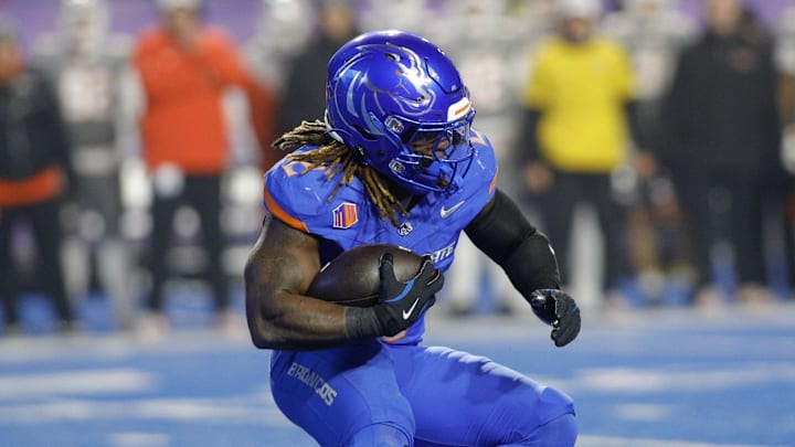 Dec 6, 2024; Boise, ID, USA; Boise State Broncos running back Ashton Jeanty (2) during the first half against the UNLV Rebels  at Albertsons Stadium. Mandatory Credit: Brian Losness-Imagn Images


