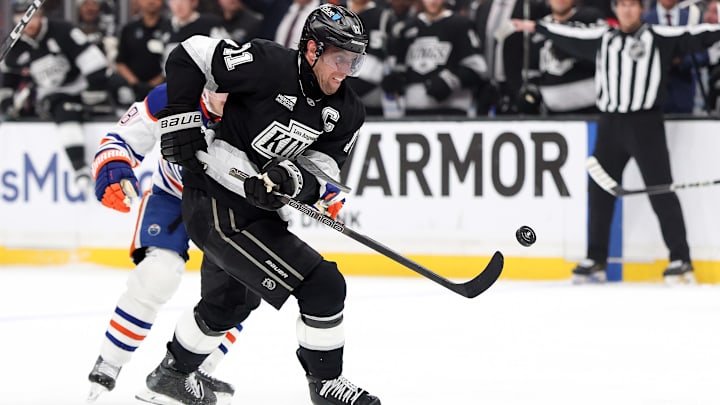 Edmonton Oilers v Los Angeles Kings - Game One