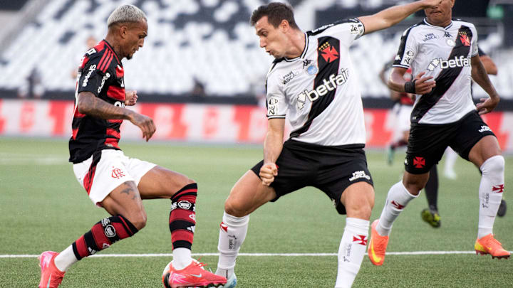 Flamengo e Vasco disputam vaga na final do Cariocão