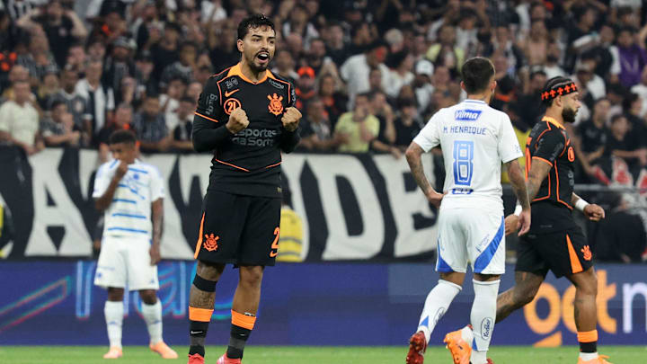 Corinthians conquistou classificação com altas doses de drama