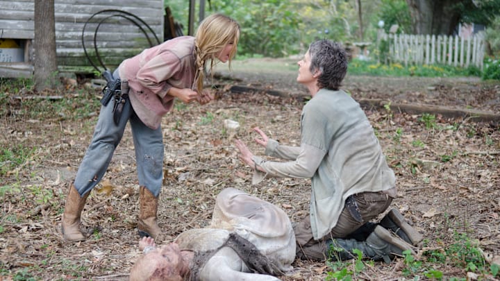 Lizzie (Brighton Sharbino), Carol (Melissa Suzanne McBride) and Walker - The Walking Dead _ Season 4, Episode 14 - Photo Credit: Gene Page/AMC