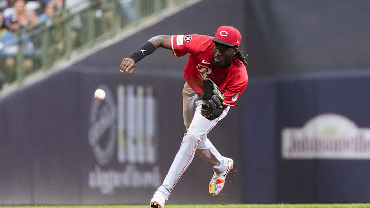 Sep 26, 2025; Milwaukee, Wisconsin, USA;  Cincinnati Reds shortstop Elly De La Cruz (44) fields the ball during the game against the Milwaukee Brewers at American Family Field. Mandatory Credit: Jeff Hanisch-Imagn Images