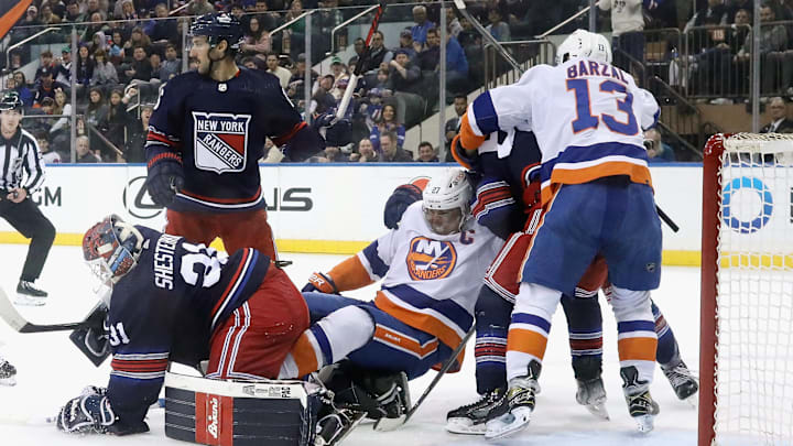 New York Islanders v New York Rangers