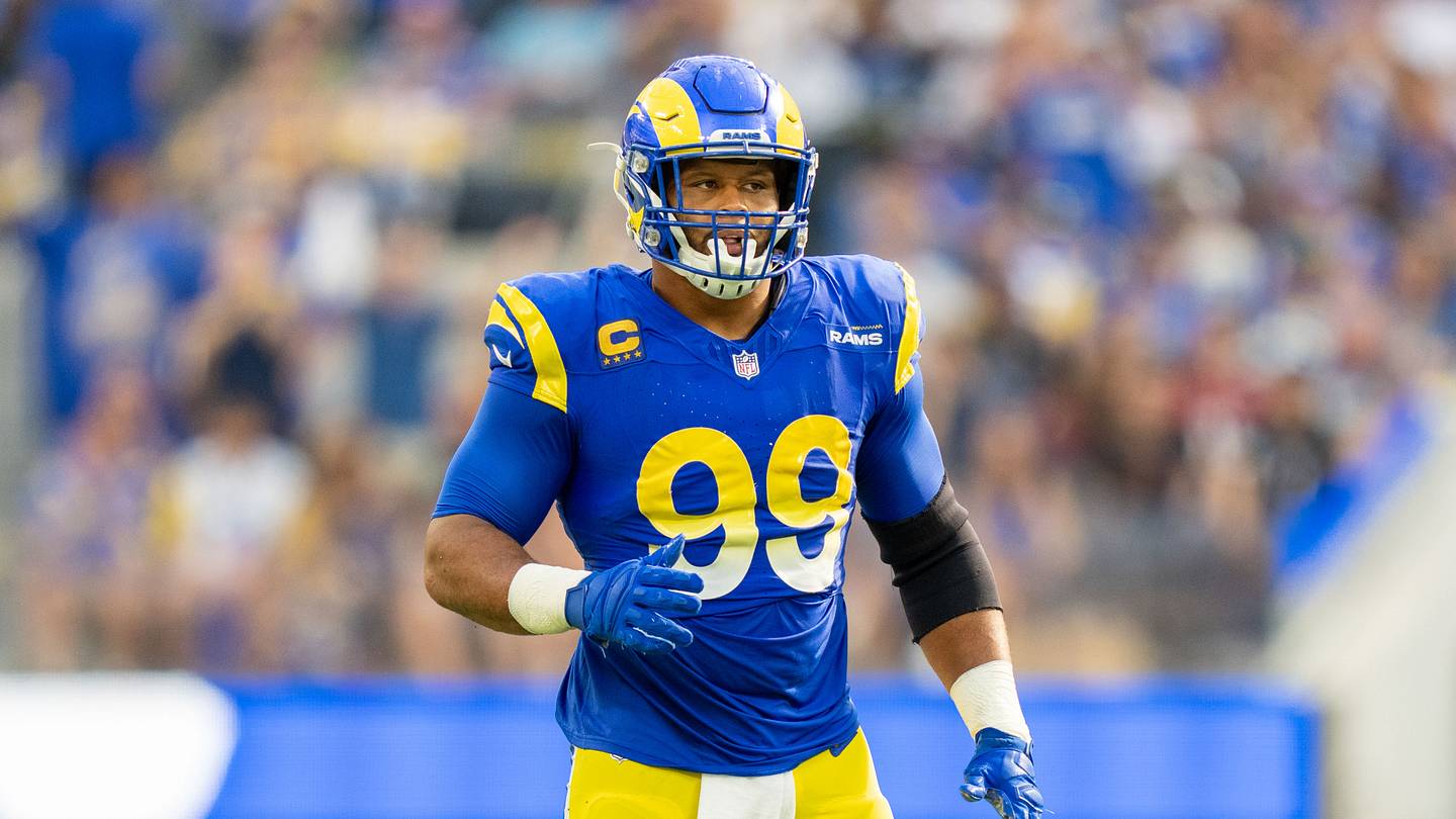Aaron Donald Officially Comes Out of Retirement, Returns to Rams