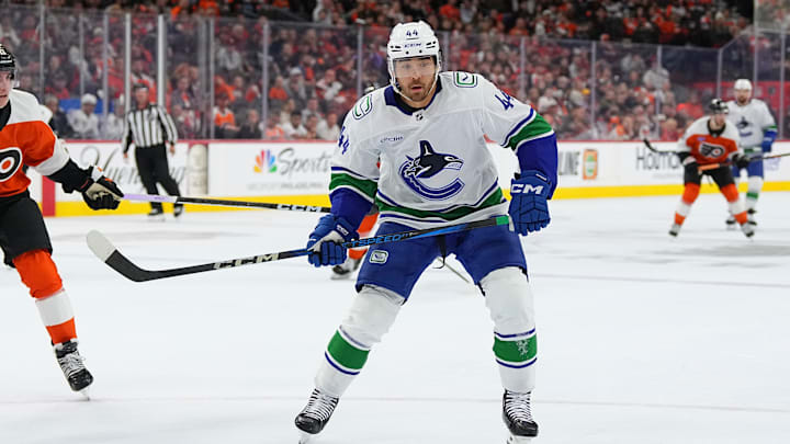Vancouver Canucks v Philadelphia Flyers Vancouver Canucks v Philadelphia Flyers