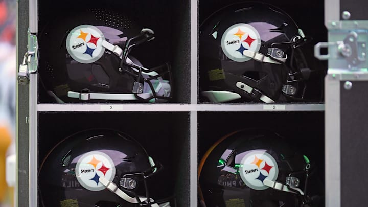 Dec 15, 2024; Philadelphia, Pennsylvania, USA; Pittsburgh Steelers helmet on the sidelines against the Philadelphia Eagles at Lincoln Financial Field. Mandatory Credit: Eric Hartline-Imagn Images Dec 15, 2024; Philadelphia, Pennsylvania, USA; Pittsburgh Steelers helmet on the sidelines against the Philadelphia Eagles at Lincoln Financial Field. Mandatory Credit: Eric Hartline-Imagn Images