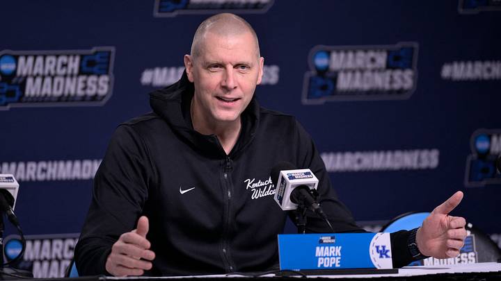 Mar 19, 2026; St. Louis, MO, USA; Kentucky Wildcats head coach Mark Pope speaks during an interview at the practice session ahead of the first round of the men's 2026 NCAA Tournament at Enterprise Center. Mandatory Credit: Jeff Le-Imagn Images Mar 19, 2026; St. Louis, MO, USA; Kentucky Wildcats head coach Mark Pope speaks during an interview at the practice session ahead of the first round of the men's 2026 NCAA Tournament at Enterprise Center. Mandatory Credit: Jeff Le-Imagn Images