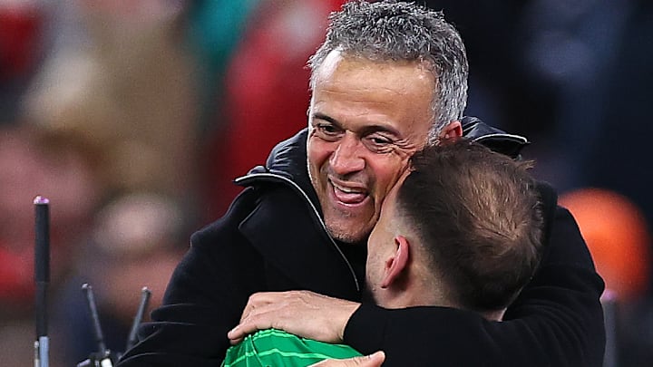 Liverpool FC v Paris Saint-Germain - UEFA Champions League 2024/25 Round of 16 Second Leg