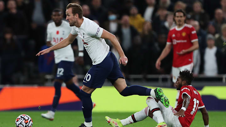 Red Devils e Spurs se enfrentam numa partida que pode gerar mudanças na tabela da Premier League 
