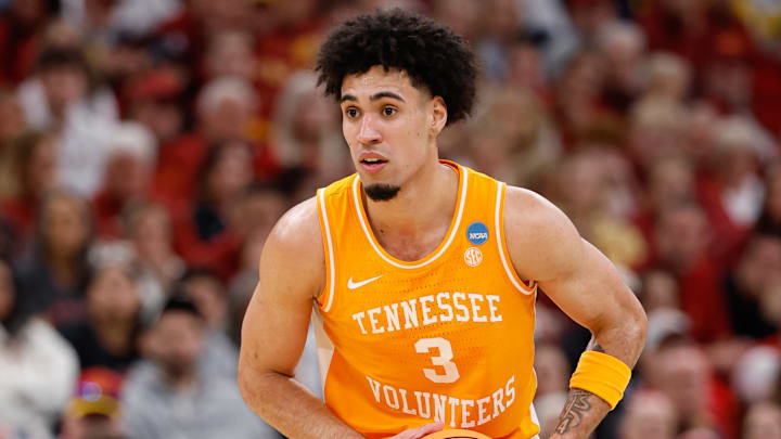 Mar 27, 2026; Chicago, IL, USA; Tennessee Volunteers guard Bishop Boswell (3) controls the ball in the second half against the Iowa State Cyclones during a Sweet Sixteen game of the Midwest Regional of the men's 2026 NCAA Tournament at United Center. Mandatory Credit: Kamil Krzaczynski-Imagn Images