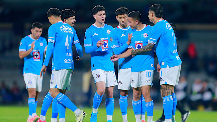 Cruz Azul no se complicó en casa para vencer al Real Hope