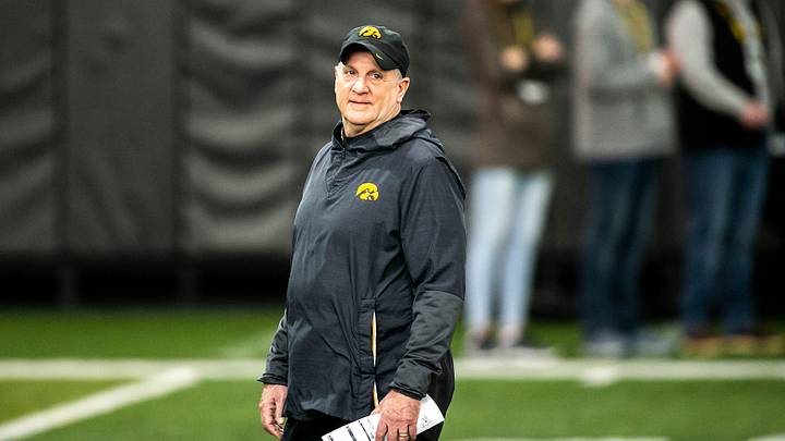 Iowa defensive coordinator Phil Parker watches during a spring NCAA football practice, Thursday, March 30, 2023, at the University of Iowa Indoor Practice Facility in Iowa City, Iowa.

230330 Iowa Spring Fb 035 Jpg