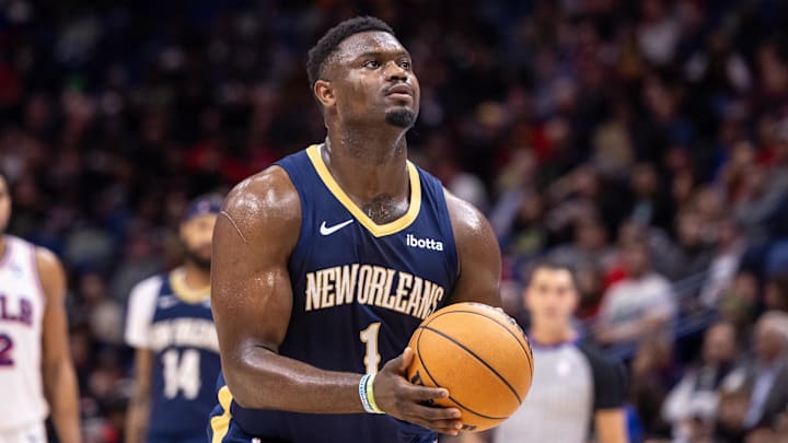Nov 29, 2023; New Orleans, Louisiana, USA; New Orleans Pelicans forward Zion Williamson (1) shoots a technical free throw against the Philadelphia 76ers during the second half at the Smoothie King Center. Mandatory Credit: Stephen Lew-Imagn Images Nov 29, 2023; New Orleans, Louisiana, USA; New Orleans Pelicans forward Zion Williamson (1) shoots a technical free throw against the Philadelphia 76ers during the second half at the Smoothie King Center. Mandatory Credit: Stephen Lew-Imagn Images