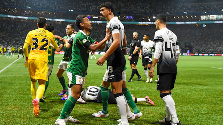 Palmeiras e Corinthians se enfrentam pela primeira vez em 2025