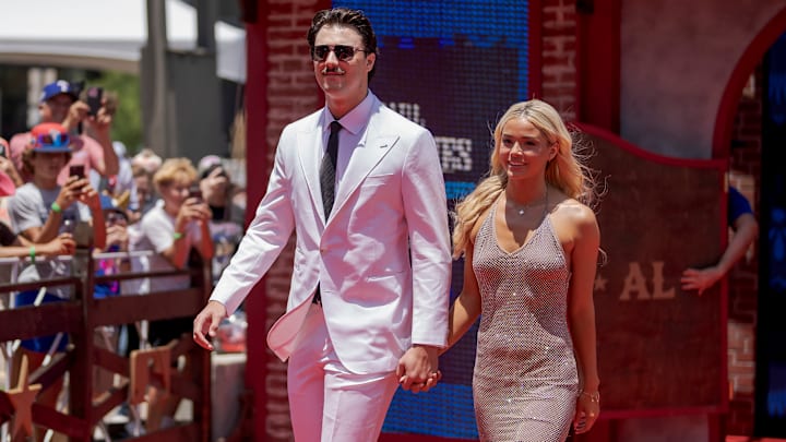All-Star Red Carpet Show presented by Frutitas Agua Fresca