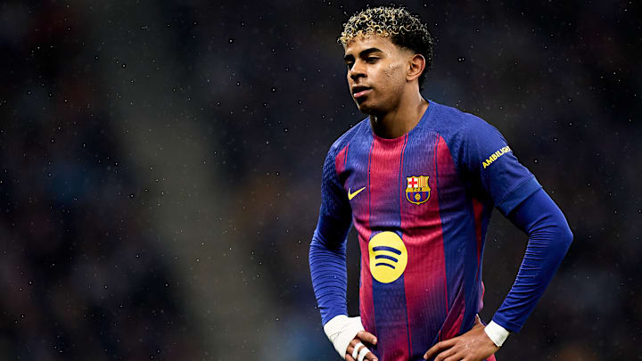 Lamine Yamal est titulaire pour ce match.