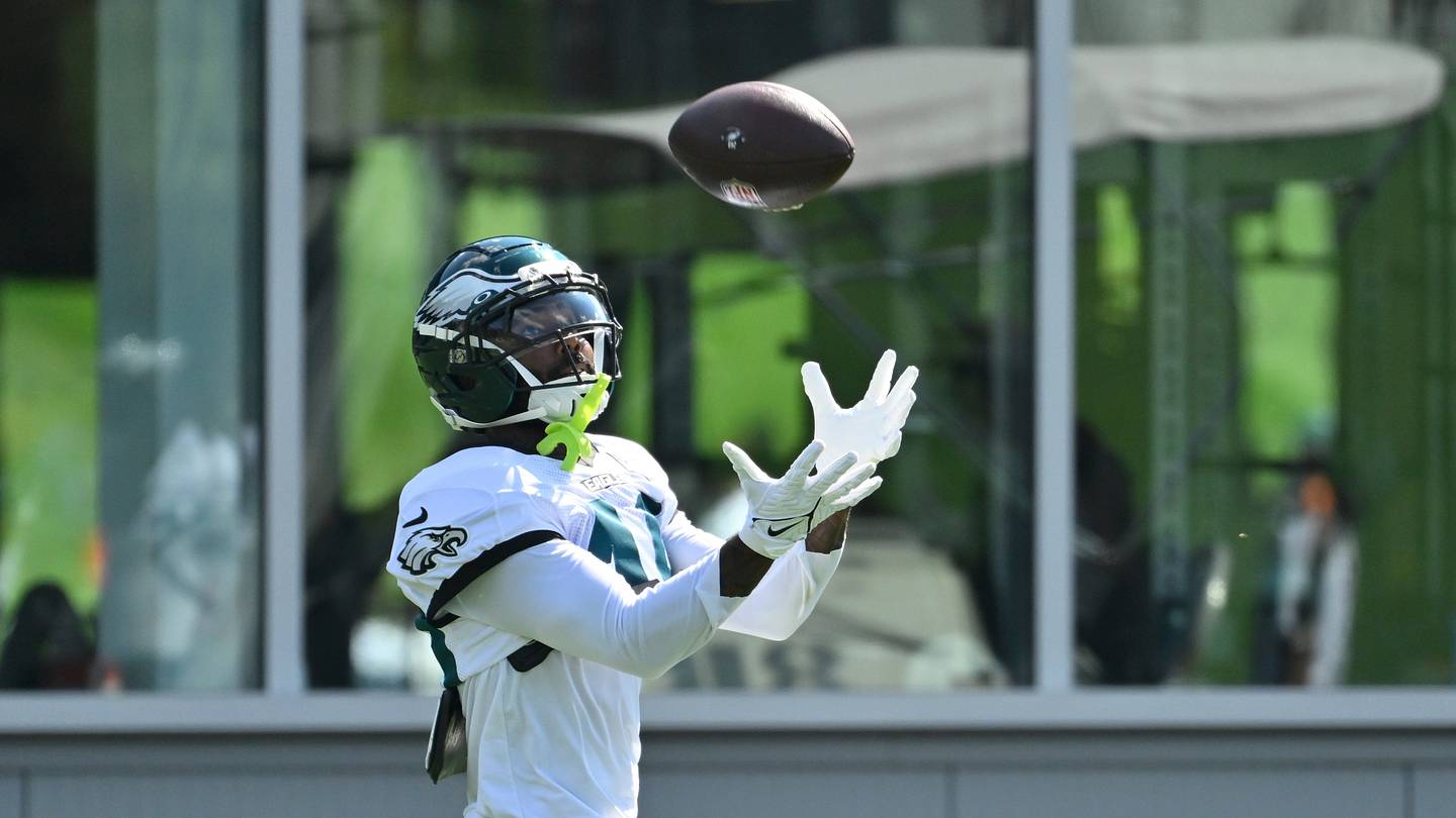 6 Winners, 5 Losers From Day 1 of Eagles Joint Practice With Patriots