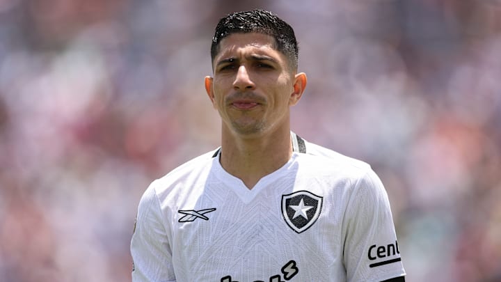 Fluminense encaminhou a contratação de Savarino