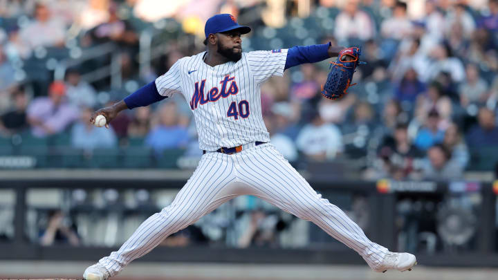 Jun 13, 2024; New York City, New York, USA; New York Mets starting pitcher Luis Severino (40) pitches against the Miami Marlins during the first inning at Citi Field. Mandatory Credit: Brad Penner-USA TODAY Sports Jun 13, 2024; New York City, New York, USA; New York Mets starting pitcher Luis Severino (40) pitches against the Miami Marlins during the first inning at Citi Field. Mandatory Credit: Brad Penner-USA TODAY Sports