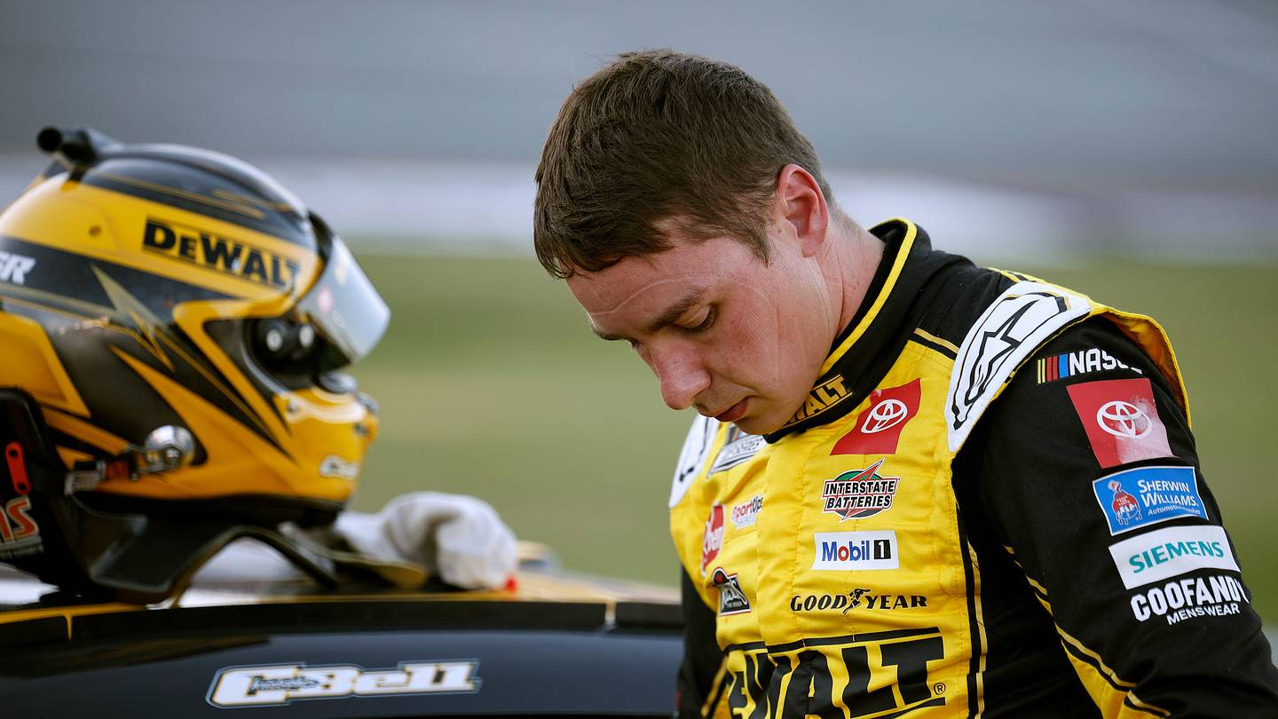 Byron Dominates Martinsville; Bell Eliminated from Championship