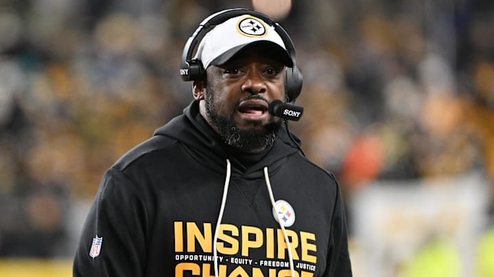 Dec 15, 2025; Pittsburgh, Pennsylvania, USA; Pittsburgh Steelers head coach Mike Tomlin looks on in the first half against the Miami Dolphins at Acrisure Stadium. Mandatory Credit: Barry Reeger-Imagn Images