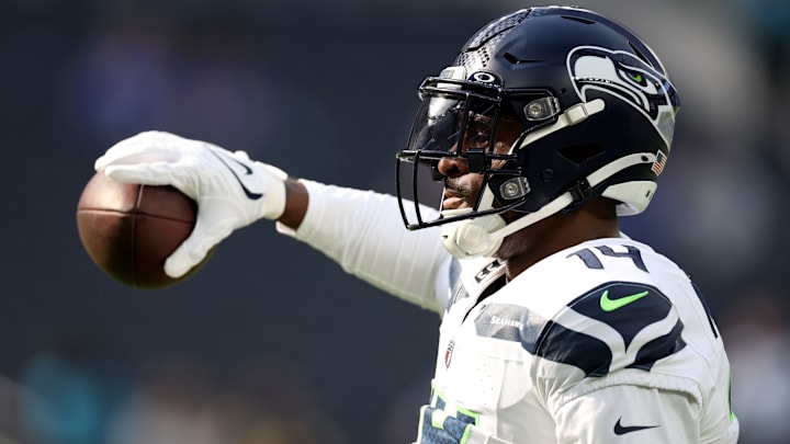 Seattle Seahawks v Los Angeles Rams