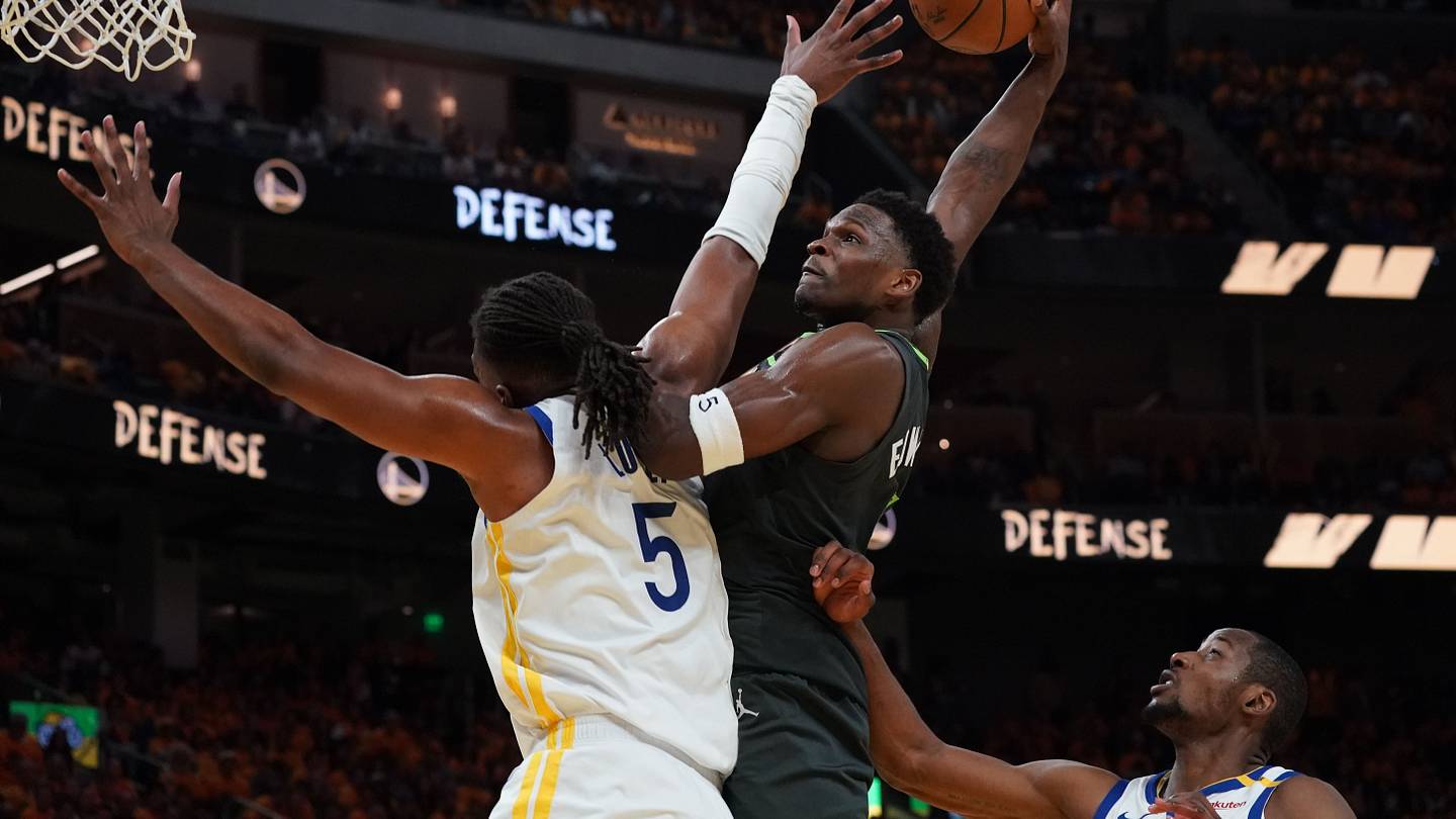 Anthony Edwards wakes up to carry Wolves over Warriors in Game 3