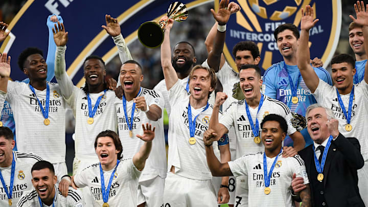 Real Madrid pode ser o primeiro a vencer as duas taças