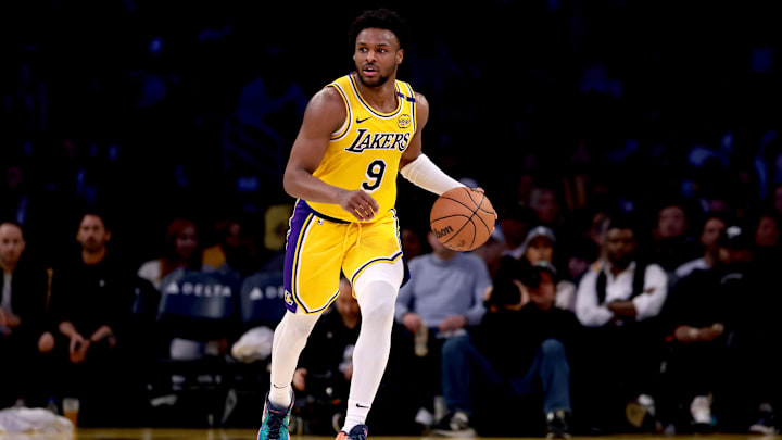 Milwaukee Bucks v Los Angeles Lakers