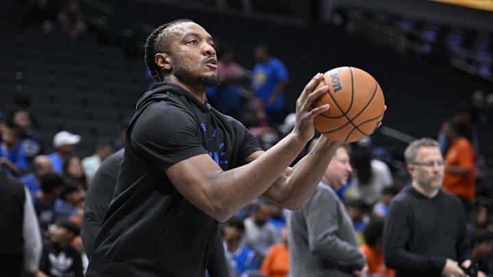 Orlando Magic center Wendell Carter Jr. (34) warms up before the game between the Dallas Mavericks and the Orlando Magic at American Airlines Center. Orlando Magic center Wendell Carter Jr. (34) warms up before the game between the Dallas Mavericks and the Orlando Magic at American Airlines Center.